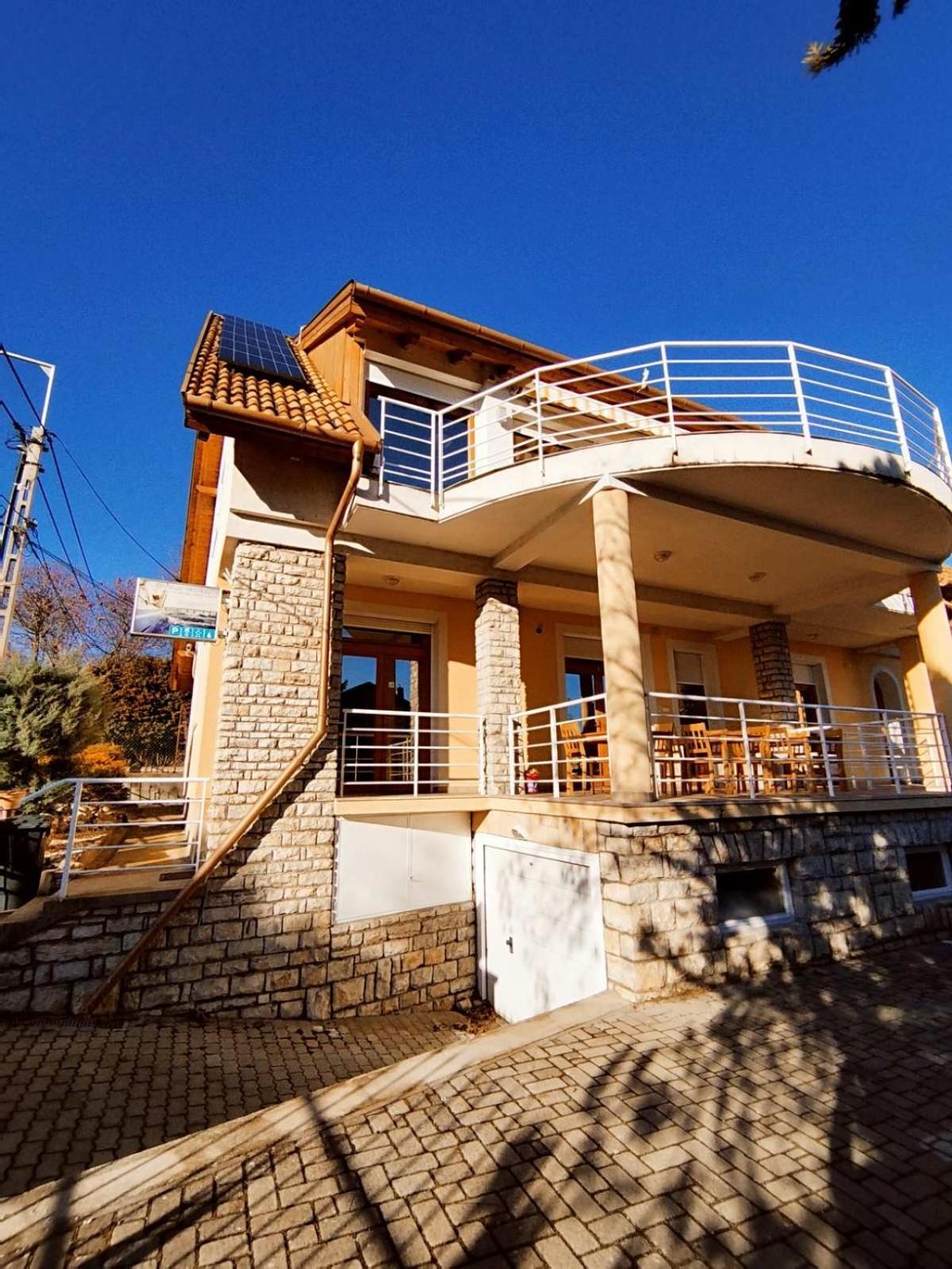 Apartman Vitorlas Vendeghaz Балатонфюред Экстерьер фото