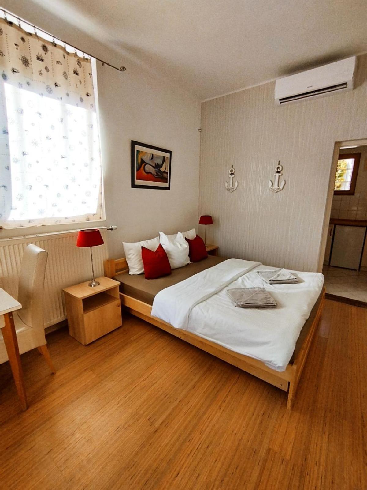 Apartman Vitorlas Vendeghaz Балатонфюред Экстерьер фото