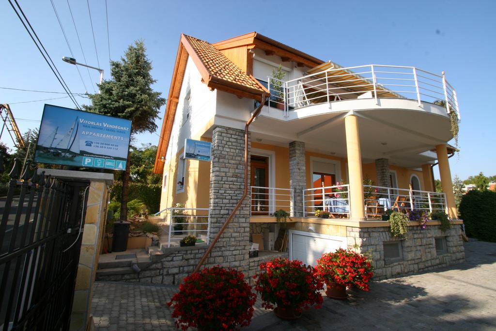 Apartman Vitorlas Vendeghaz Балатонфюред Экстерьер фото